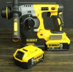 Dewalt DCH273M1 Máy khoan cầm tay 18V-BL-3CN