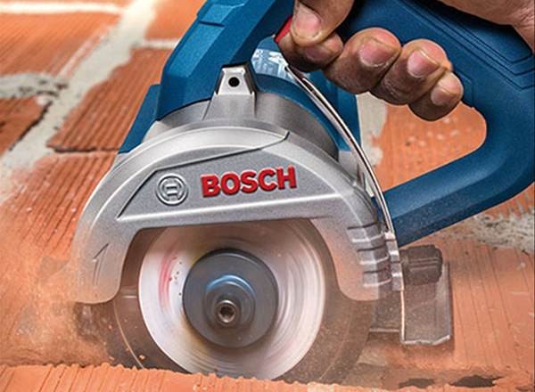 Bosch GDC 140 Máy cắt gạch