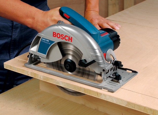 Bosch GKM 18V-50 Máy cưa đĩa