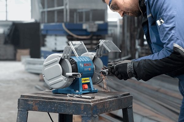 Makita GB602 Máy mài 2 đá(150mm)